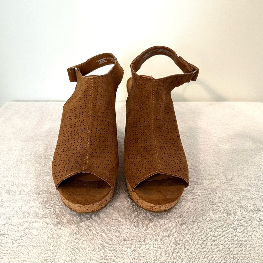 A.N.A. Brown Wedges with Cork, Size 8.5